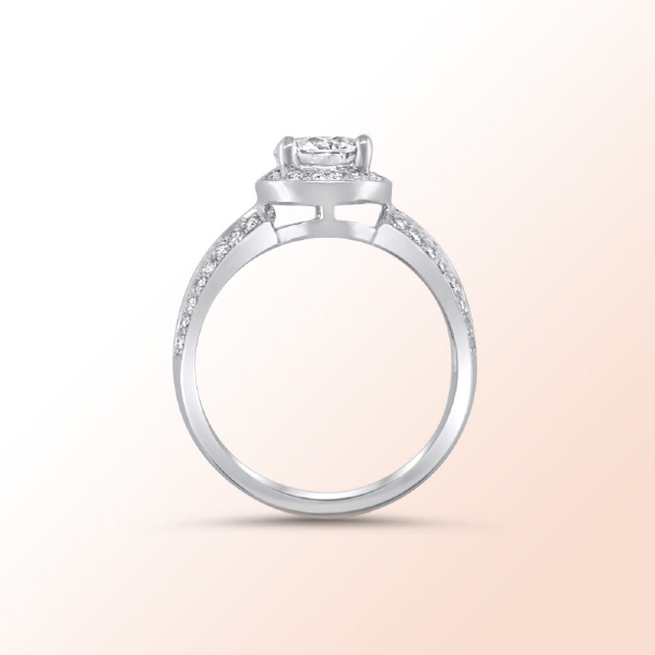 Ladies platinum engagement ring 1.36Ct.  Color: I Clarity: VS2