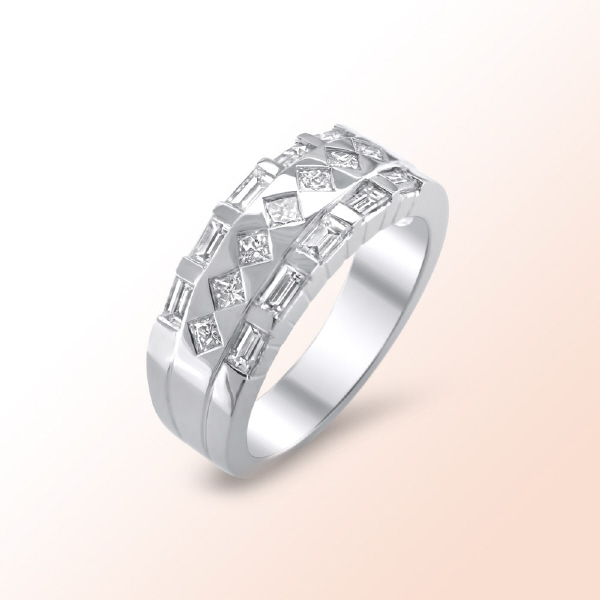 Ladies 14k.w. Diamond Band 0.93Ct.