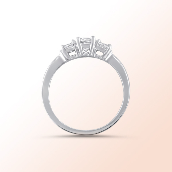 Ladies 14k.w. Diamond Engagement Ring 0.65Ct.