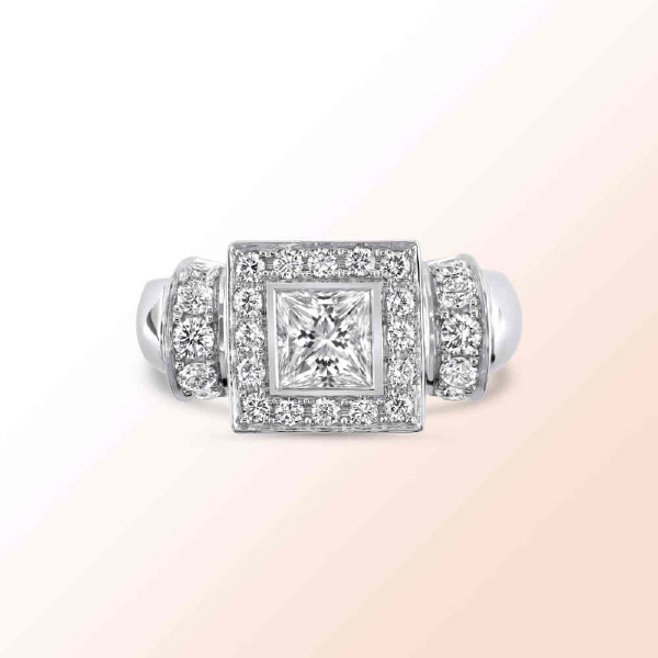 14K.W. DIAMOND ENGAGEMENT RING COLOR: I CLARITY: VS2