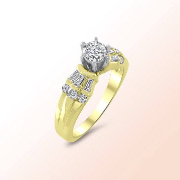 Ladies 14k. Diamond Engagement Ring 0.92Ct.