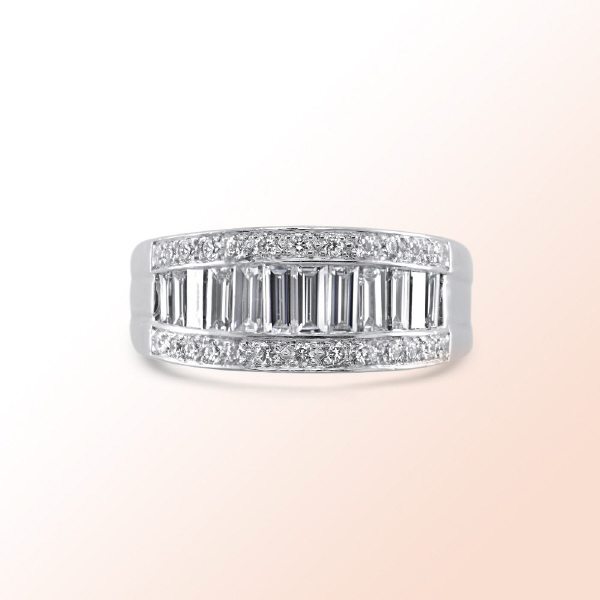 18k.w. Diamond Band