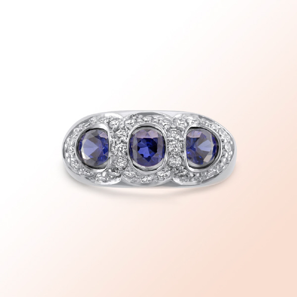 18k.w. ring with sapphires & diamonds 1.57Ct.