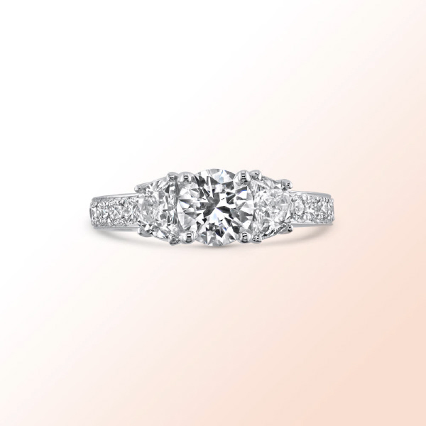 18k.w. Diamond Engagement Ring 2.26Ct. Color: E Clarity: VS2