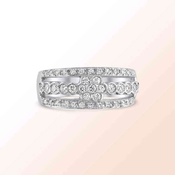 18K.W. DIAMOND BAND 0.53CT.