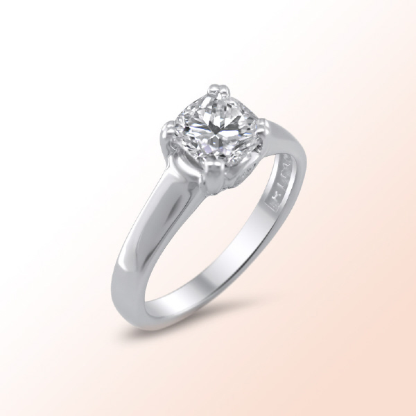 18k.w. GoldSolitaire Modified Cushion Cut Diamond Engagement Ring 1.01Ct. Color: J Clarity: VS2