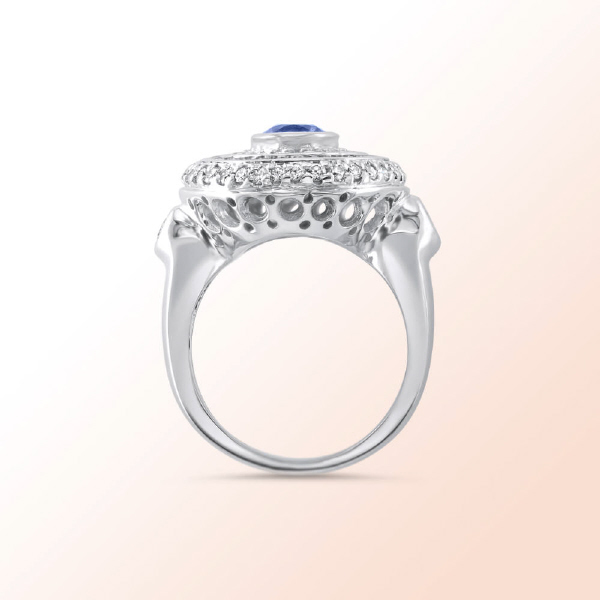 14k.w. oval Tanzanite Diamond ring 4 Ct.