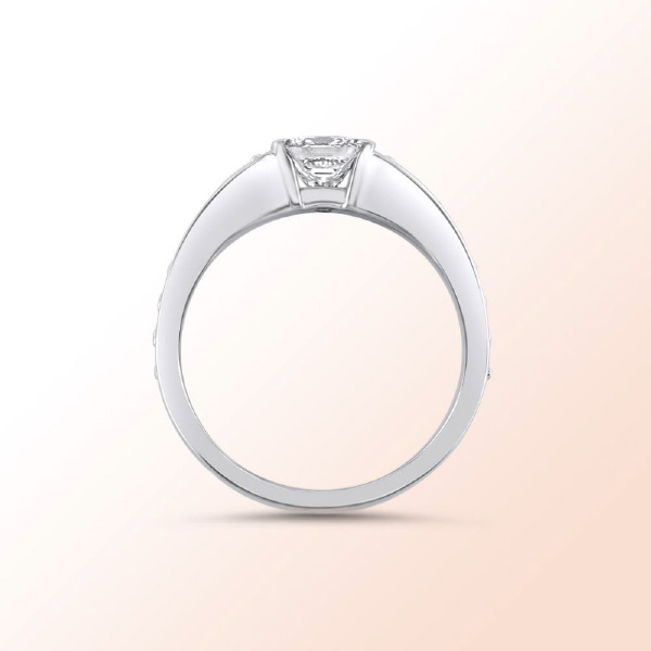 14k.w. Gold Princess cut Diamond Engagment Ring   1.09Ct. Color: J Clarity: VS1