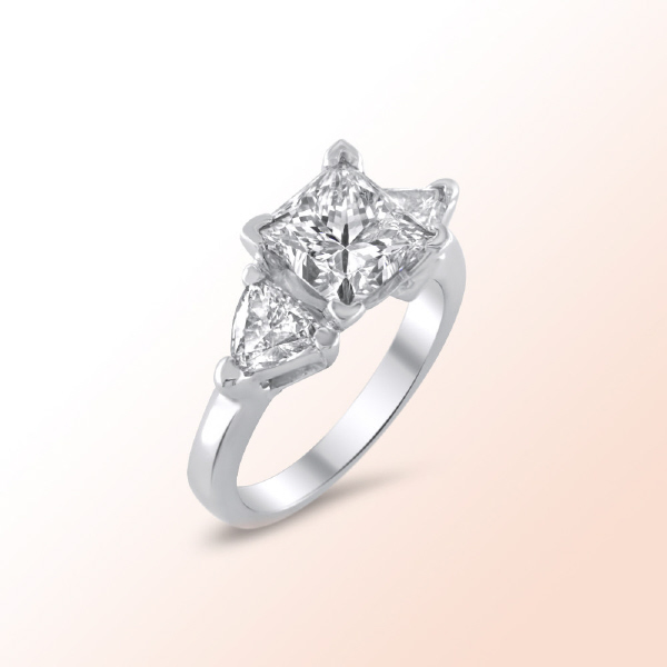 18k.w. Diamond Engagement Ring 3.03Ct. Color: H Clarity: Si2