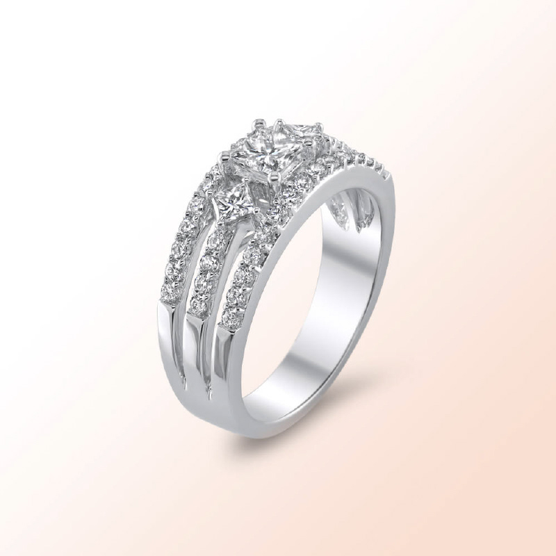 18k.w. Diamond Engagement Ring